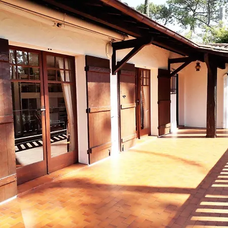 Maison Traditionnelle 度假居 阿卡雄